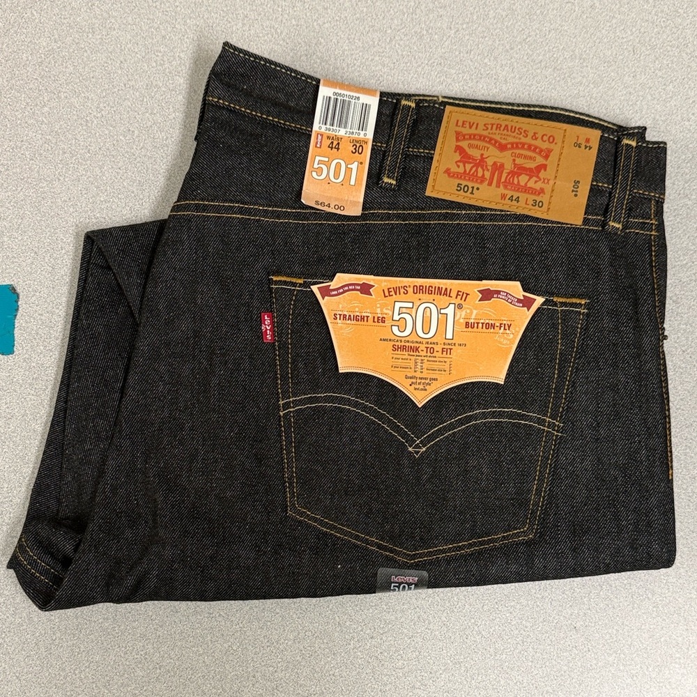 Levi's Men's Dark Blue Jeans